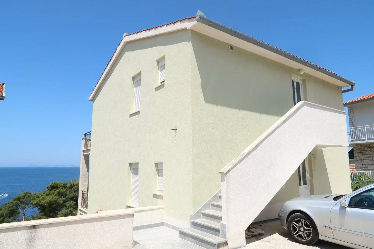 Apartments Maras Primosten Exterior photo